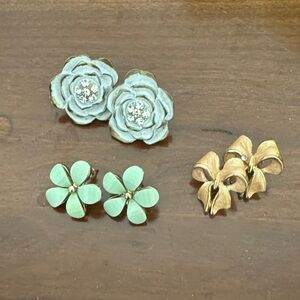 Floral and Bow Earring Set - Gold and Green